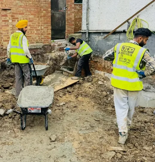 Trusted London contractor for structural and major residential construction